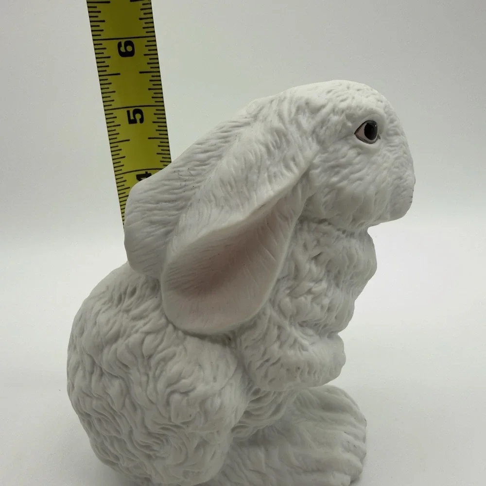 Dept 56‎ Bisque Bunny Figurine Vintage White Textured Rabbit Easter Decor 5.5